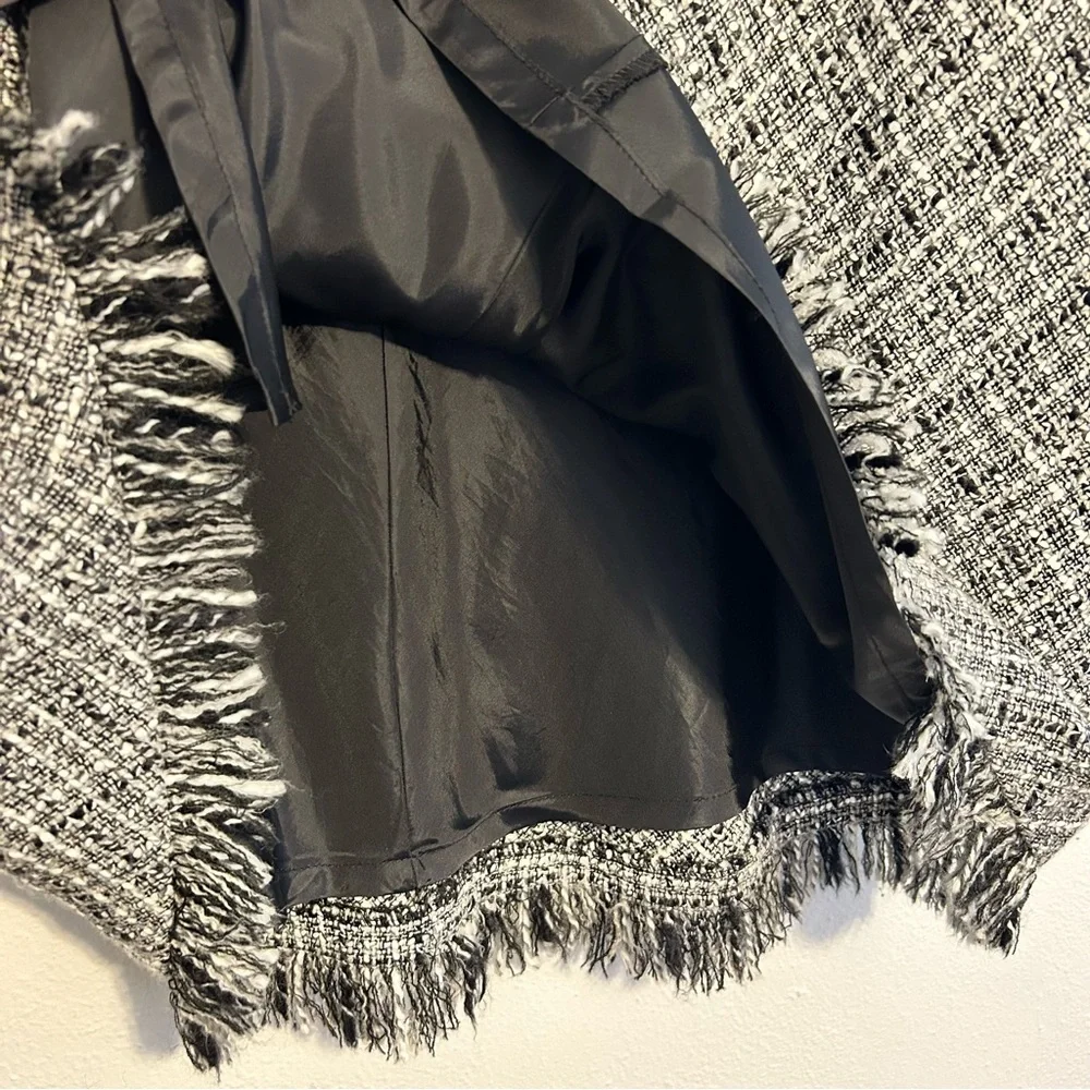 Vintage Apostrophe Wool Blend Black & White Tweed Fringe Skirt Size 14